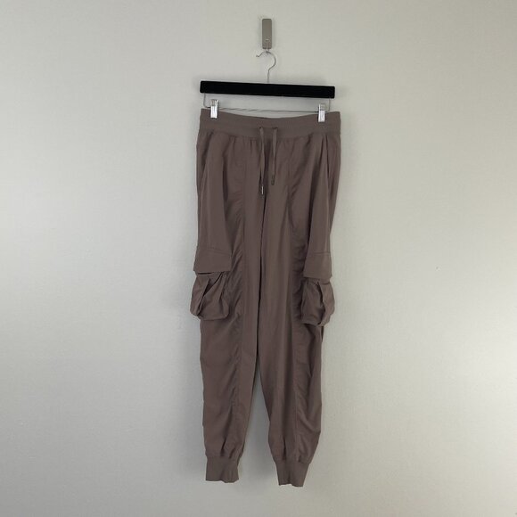 Lululemon Dance Studio Relaxed-Fit Mid-Rise Cargo Jogger Taupetastic Size Small - Picture 1 of 8